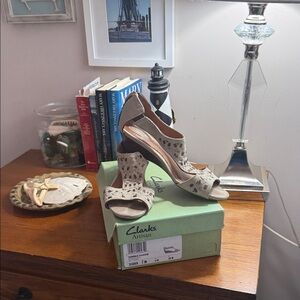 Clarks Artisan Beige Sandals